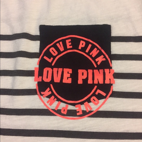 ⭐️ PINK Victoria’s Secret Muscle Tee - Picture 2 of 4